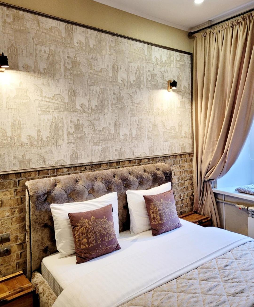 Central Apartments Odessa Extérieur photo