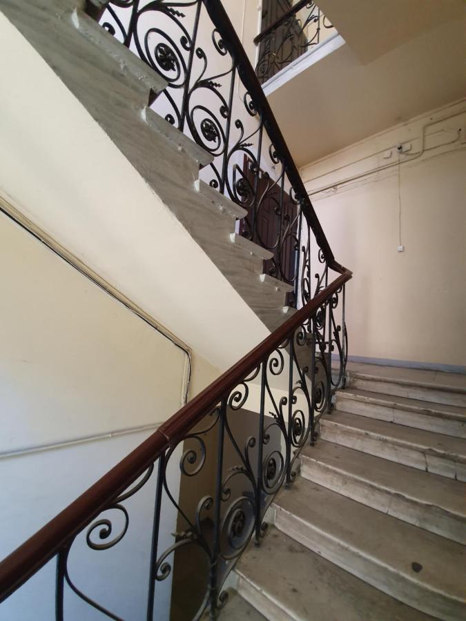 Central Apartments Odessa Extérieur photo
